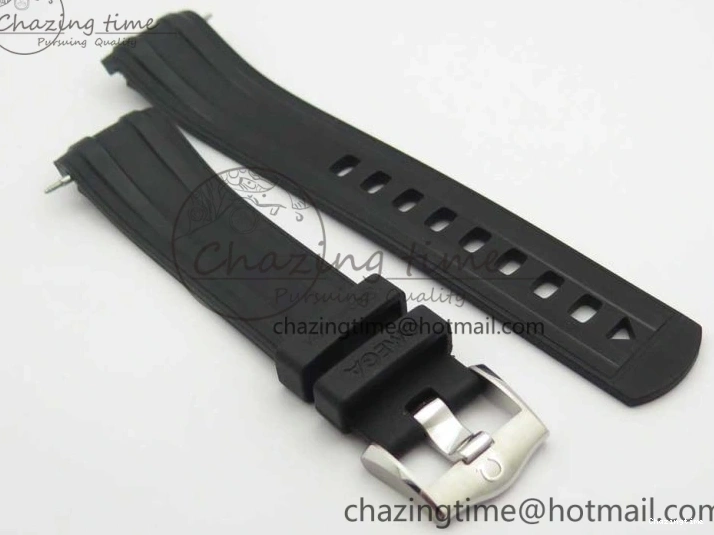 0101 OMEGA GIFT BOXSET WITH PAPERS AND CARDS MultiPurpose 7797